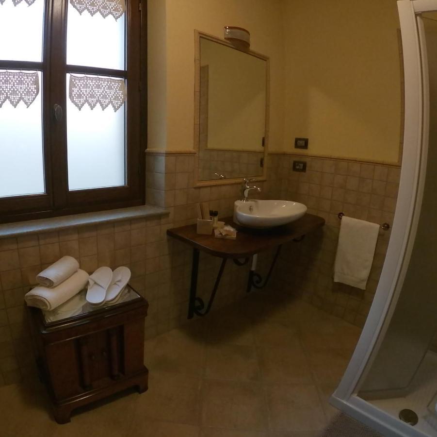 Agriturismo Locanda Dei Cacciatori Dogliani Extérieur photo