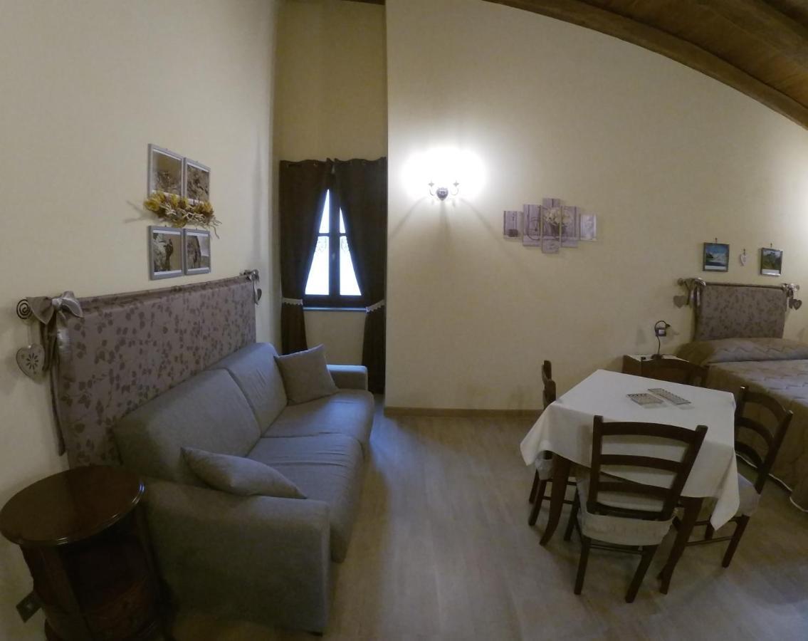 Agriturismo Locanda Dei Cacciatori Dogliani Extérieur photo
