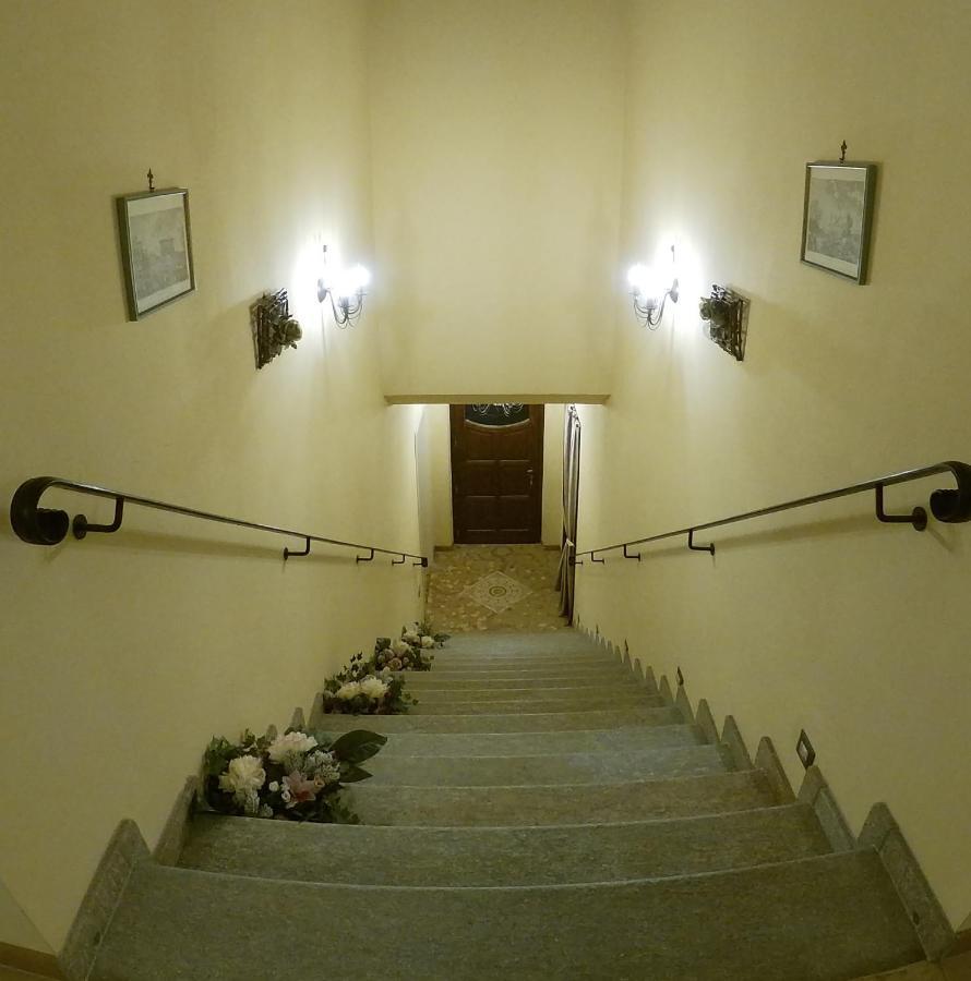 Agriturismo Locanda Dei Cacciatori Dogliani Extérieur photo